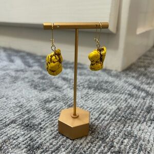 Yellow Turquoise Nugget Stone Dangle Natural Rock Look Southwest Earrings✨